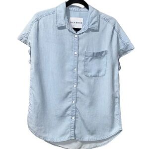 LOLA RIVER Stella Ice Wash Shirt Women's Size Small Button Down Denim Chambray
